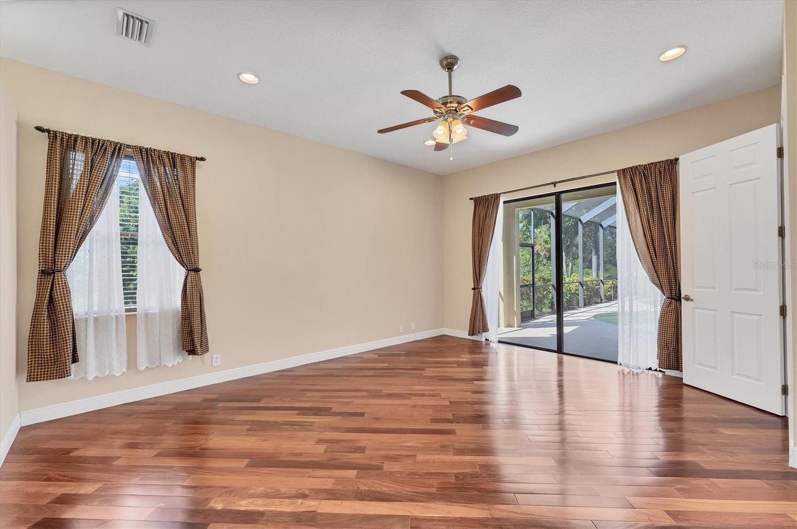COUNTRY MEADOWS PH I - Residential