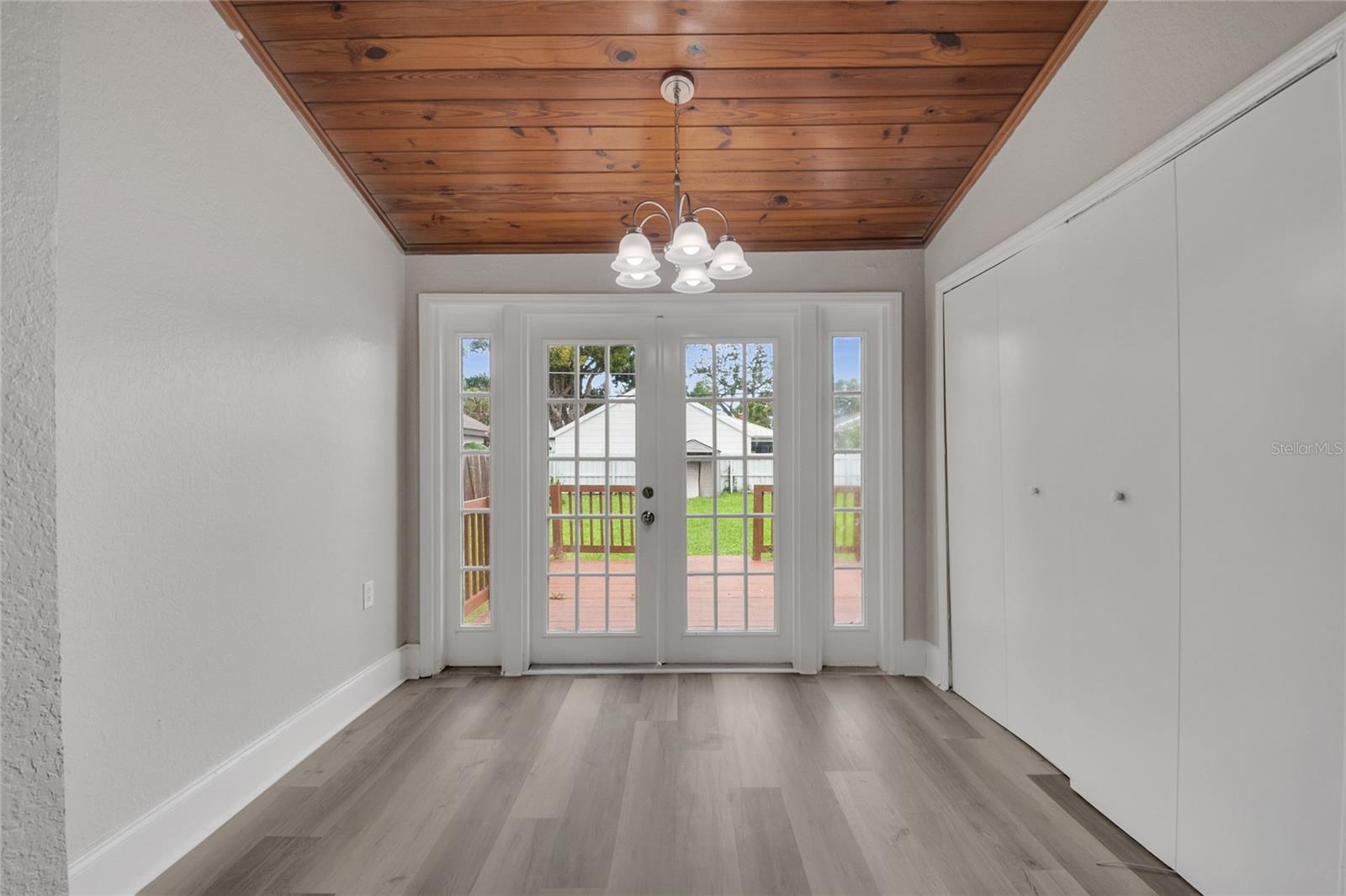COLLEGE PARK CC SEC - Residential