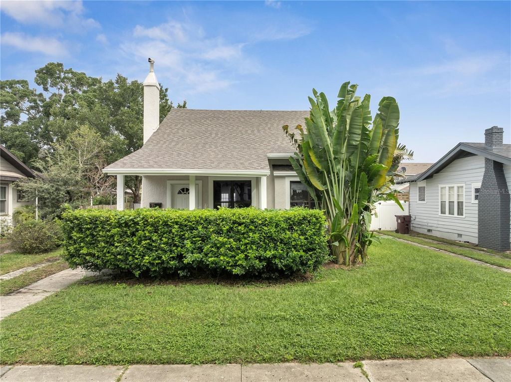 Photo of 915 W Princeton Street, Orlando, FL 32804 (MLS # S5136312)