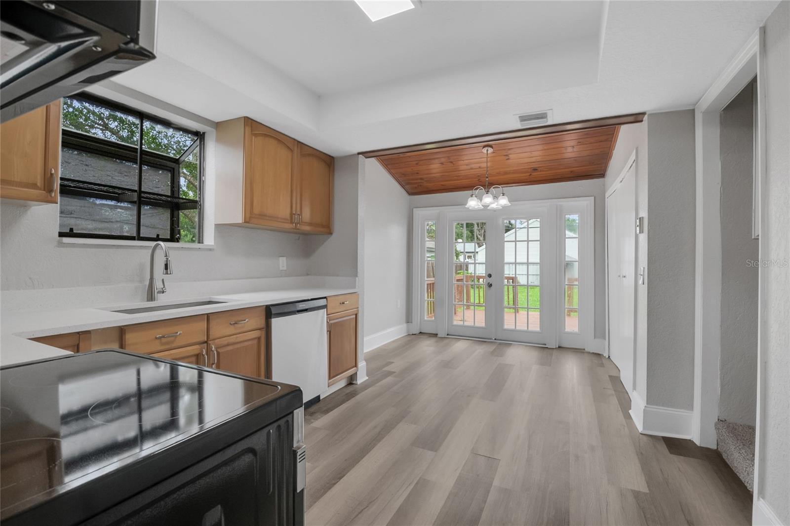 COLLEGE PARK CC SEC - Residential