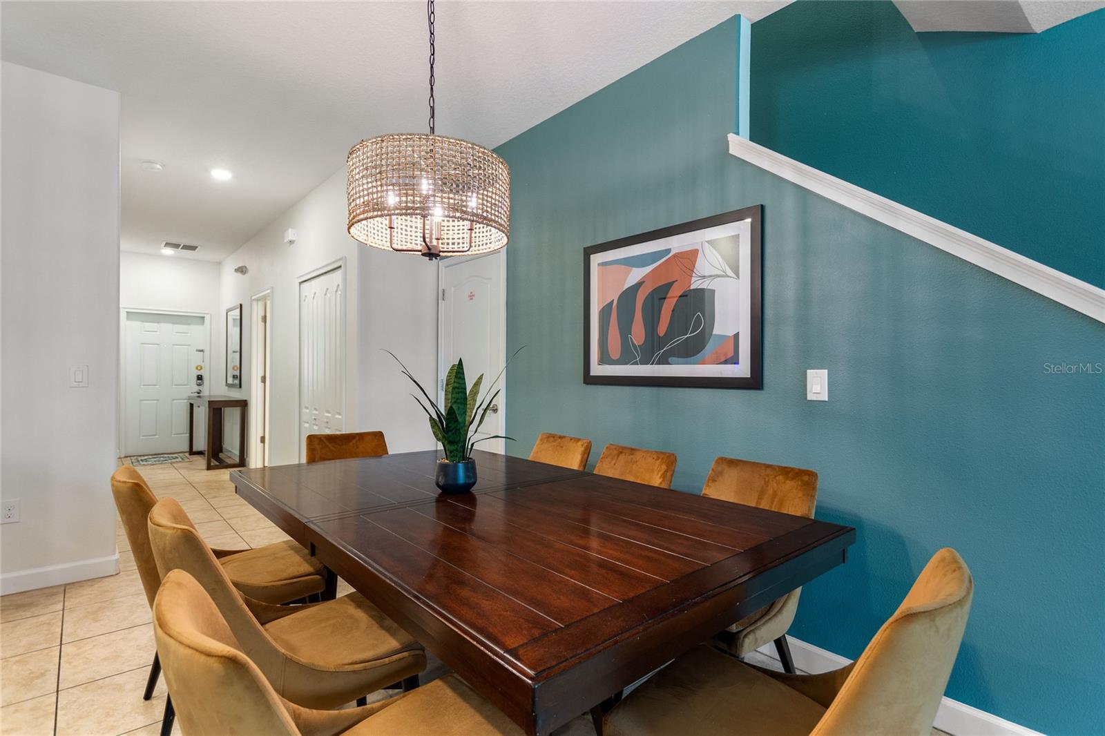 STOREY LAKE - Residential