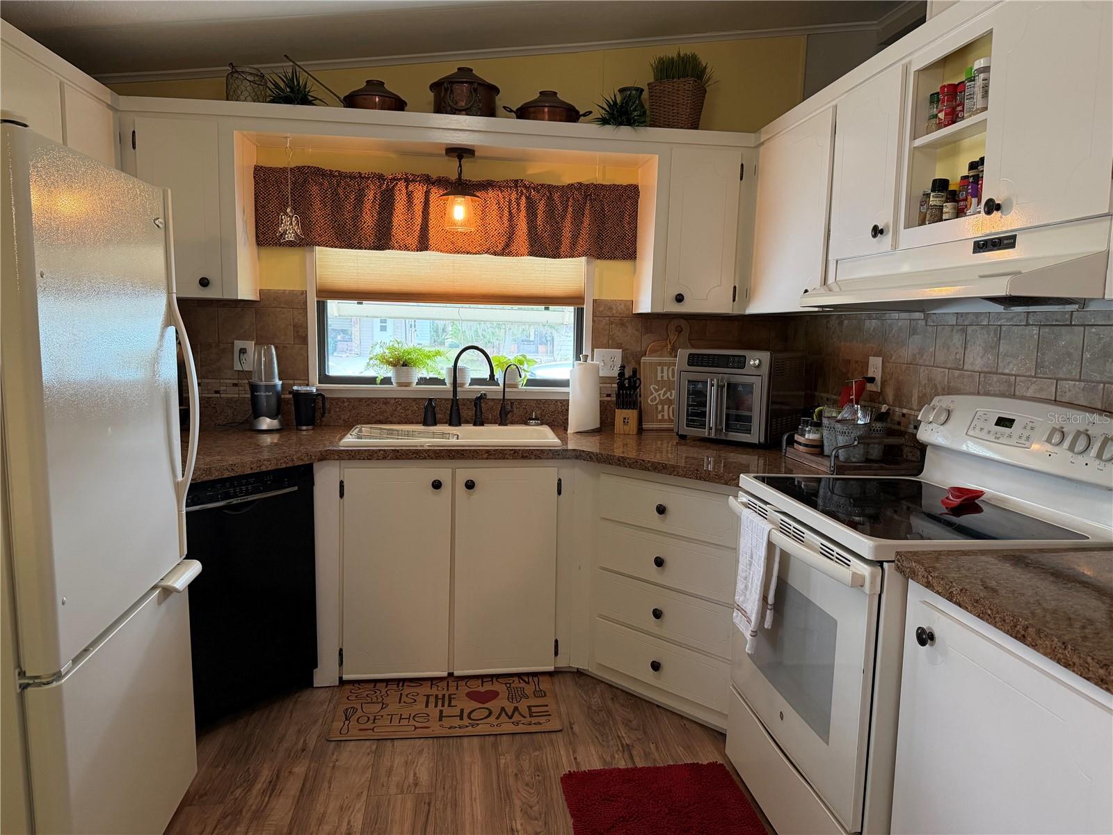 111 WINTERBERRY AVENUE