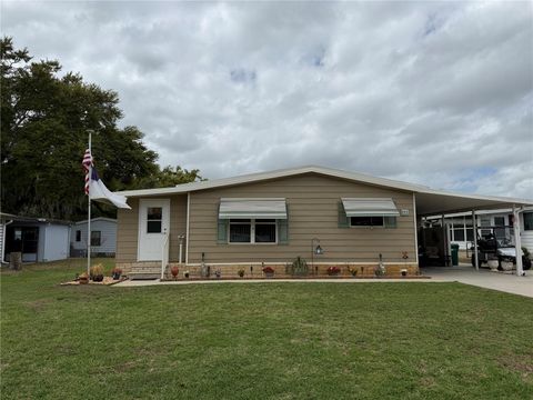 Photo of 111 Winterberry Avenue, Wildwood, FL 34785 (MLS # G5109657)