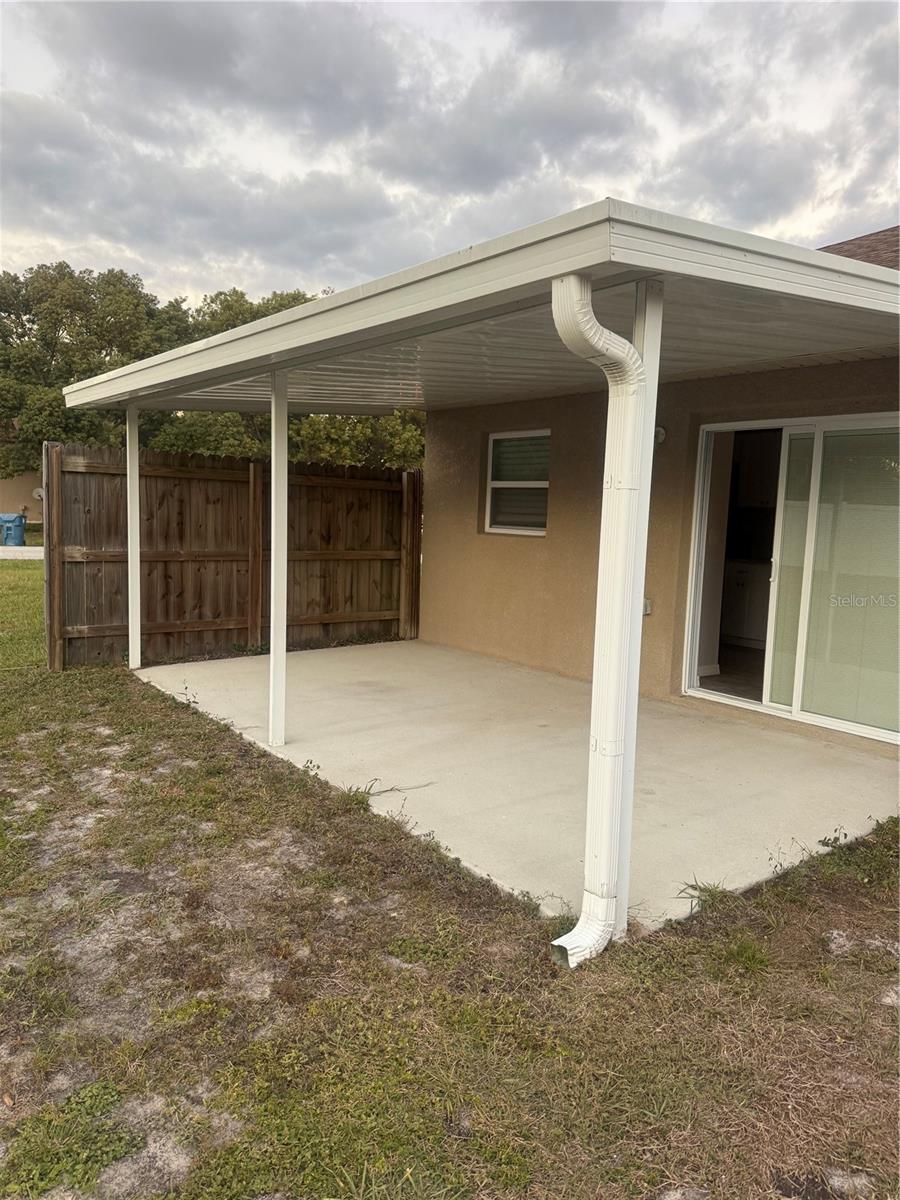 SPRING HILL - Residential Lease