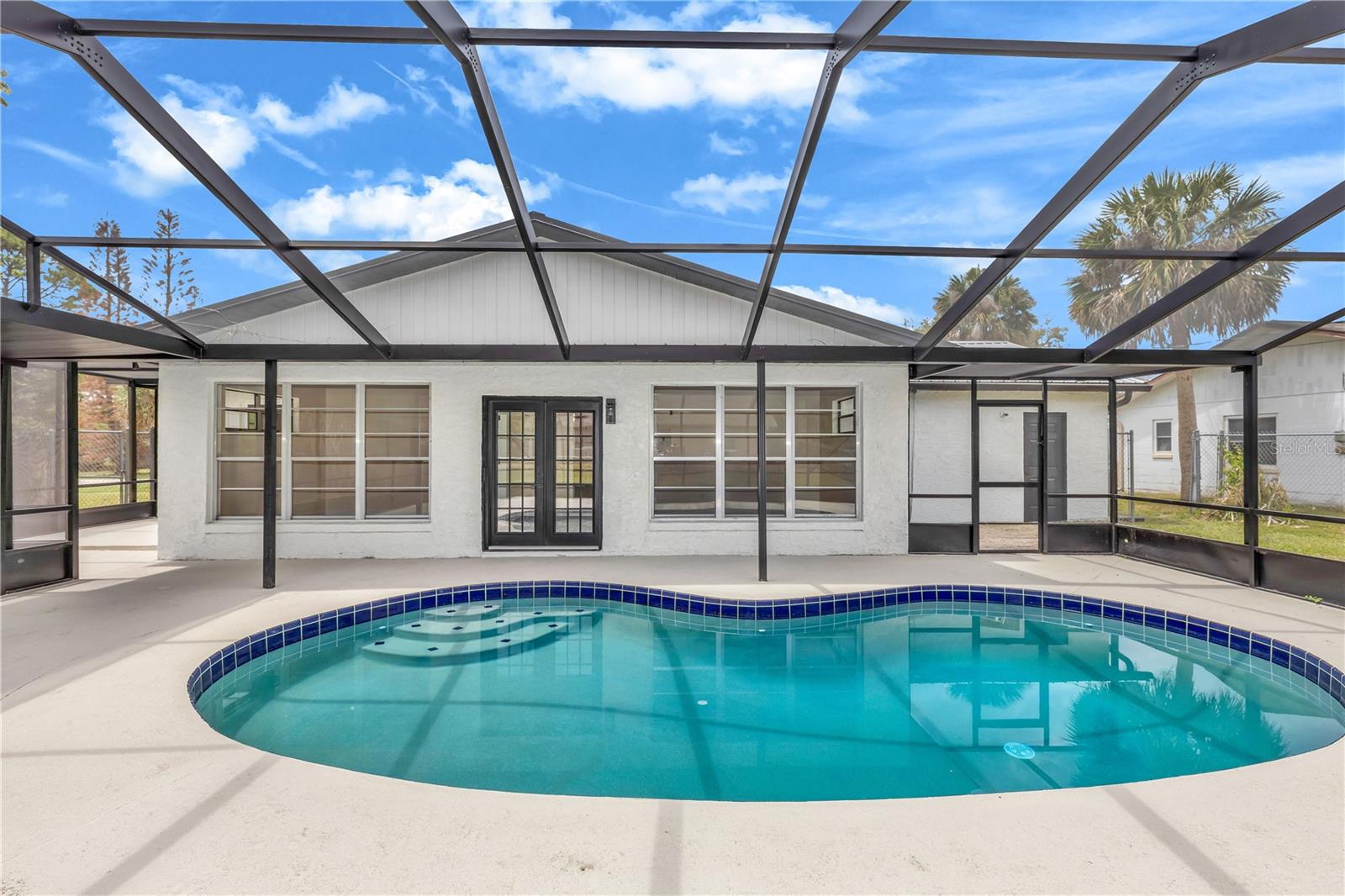 NIELSEN REP TURNBULL SHORES - Residential