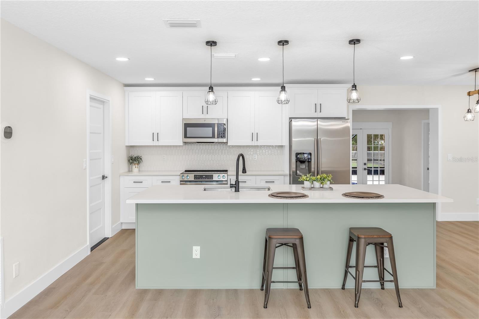 NIELSEN REP TURNBULL SHORES - Residential