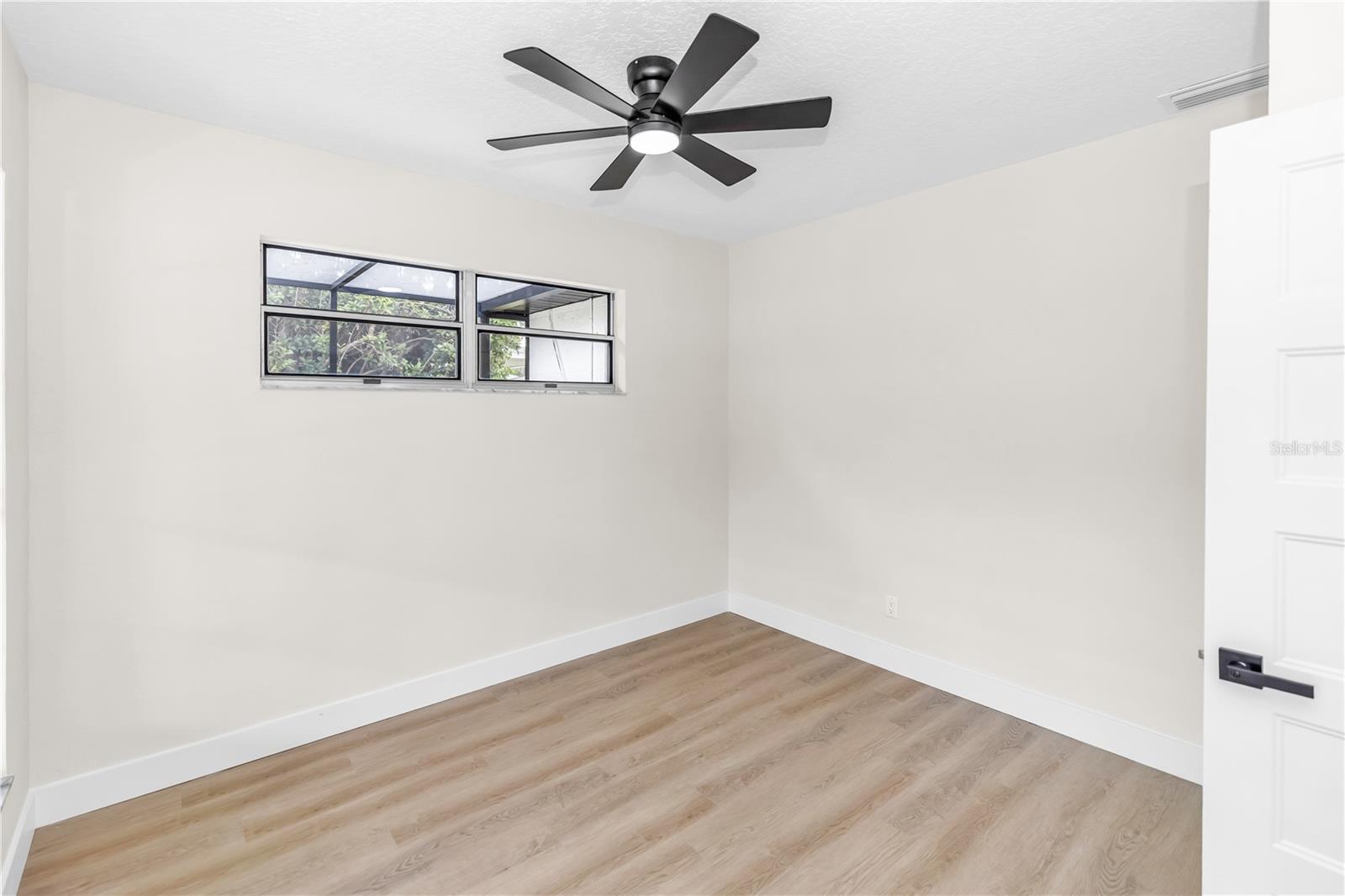 NIELSEN REP TURNBULL SHORES - Residential