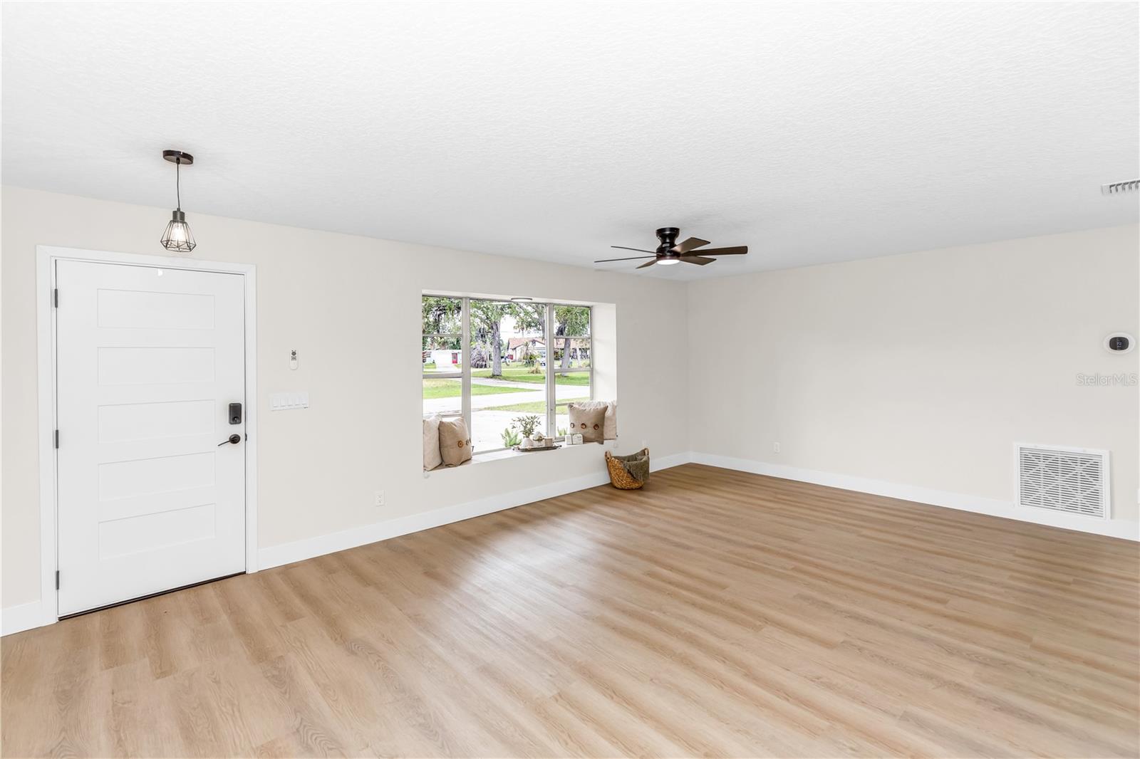 NIELSEN REP TURNBULL SHORES - Residential