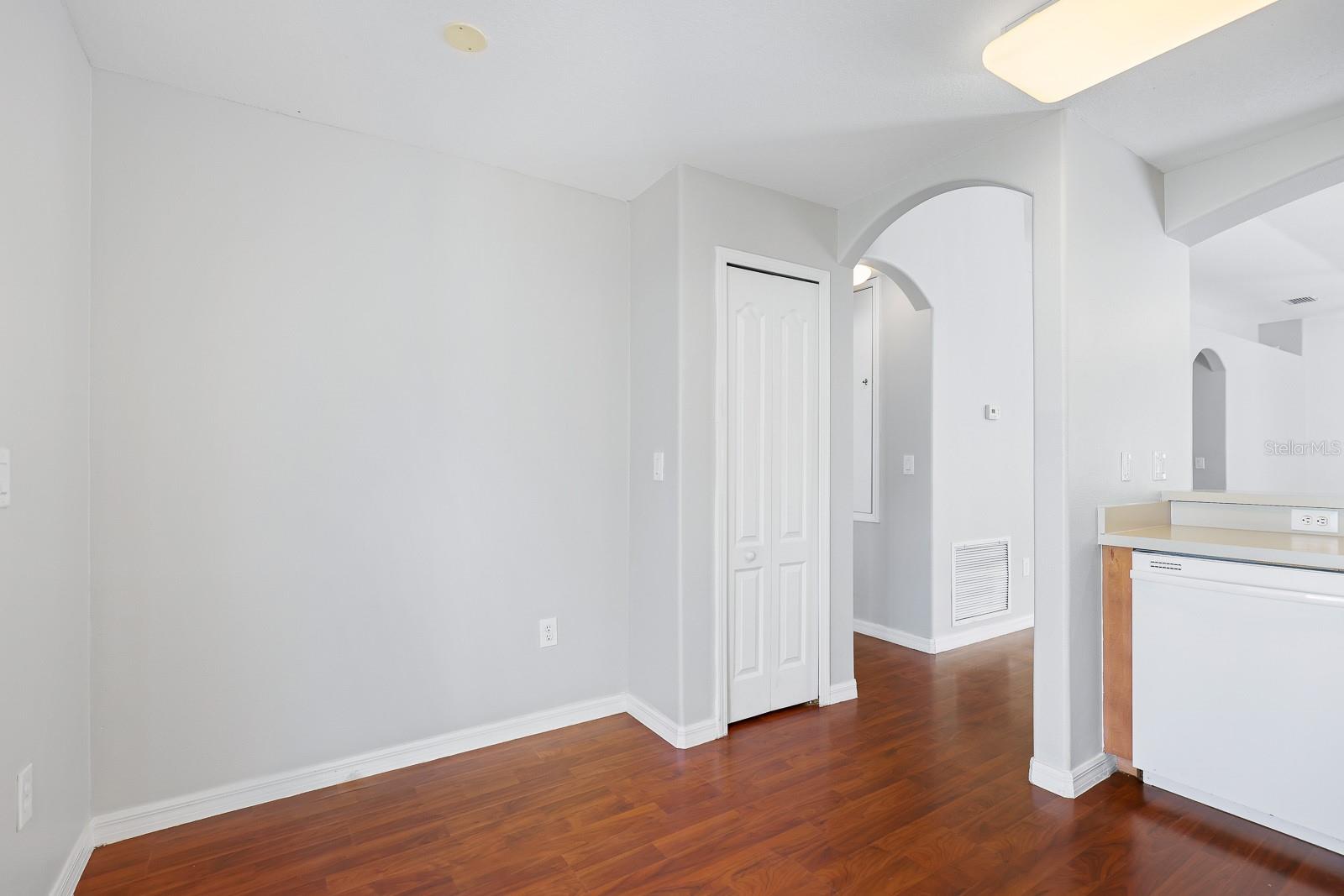 CYPRESS CREEK PH 2 - Residential Lease