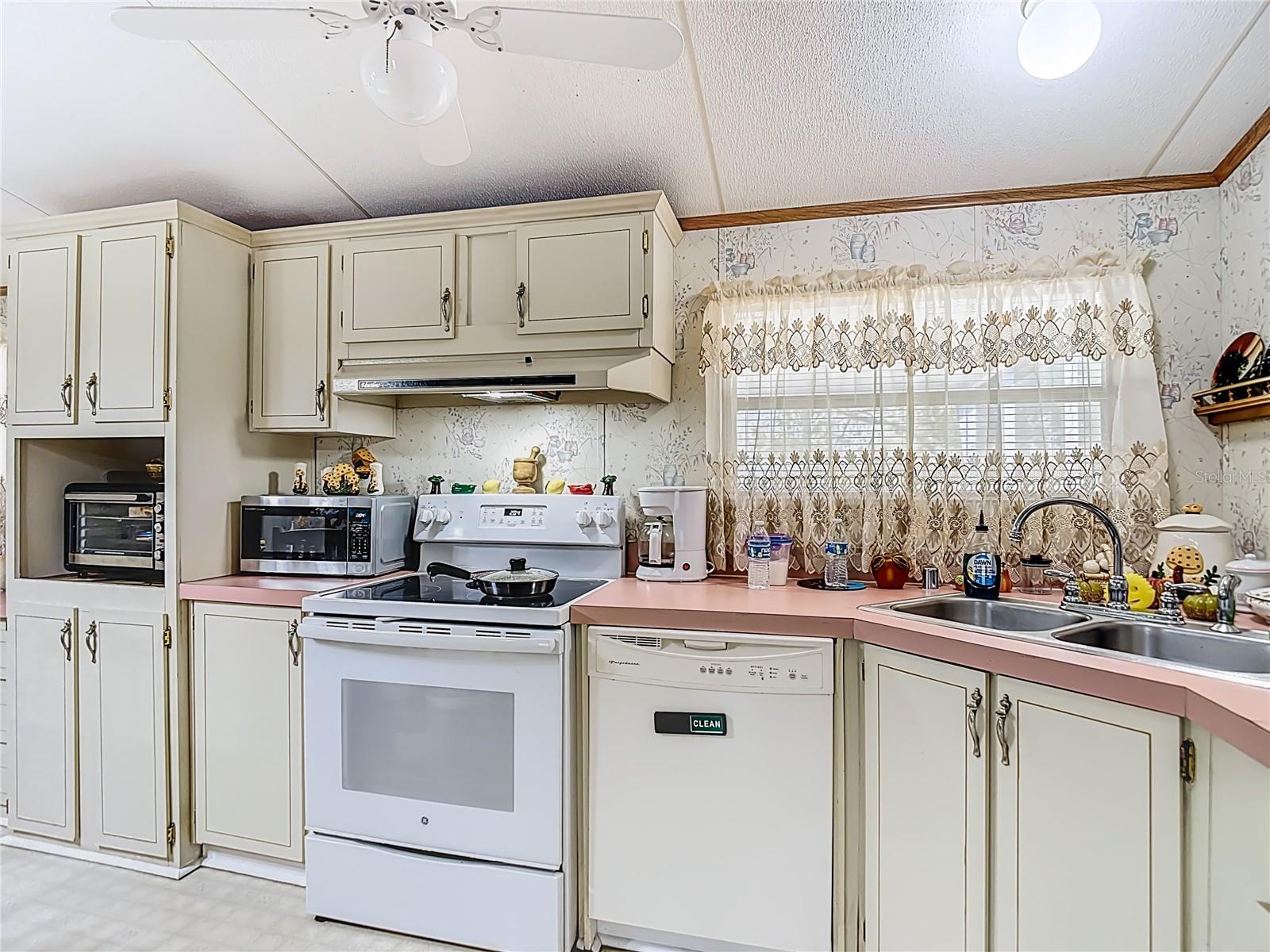 FOREST GLENN PH I - Residential