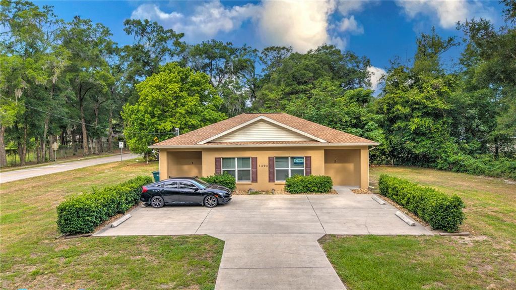 Photo of 1404 NW 18th Avenue, Ocala, FL 34475 (MLS # O6407317)