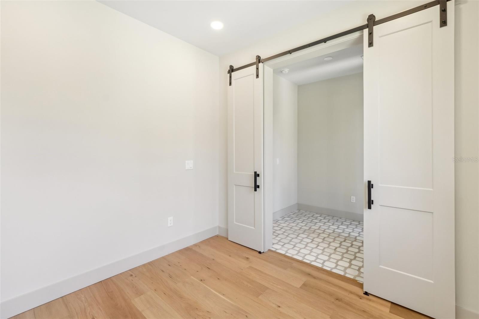 NEAR BAY SUB - Residential Lease