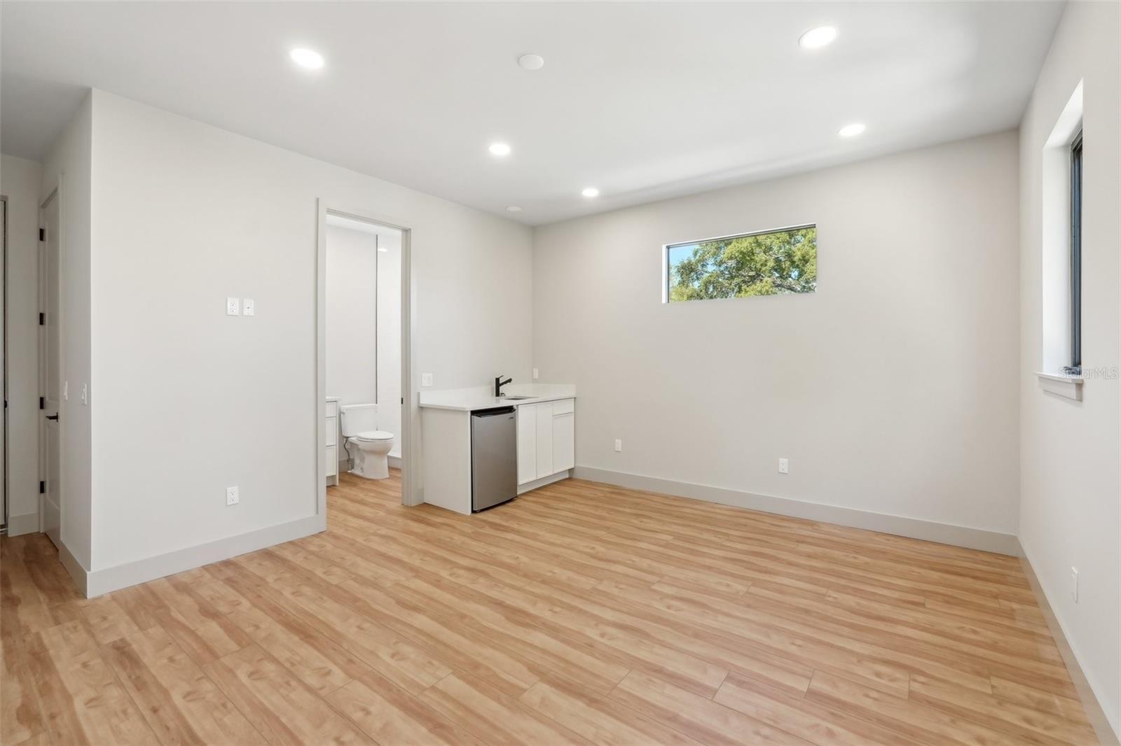 NEAR BAY SUB - Residential Lease