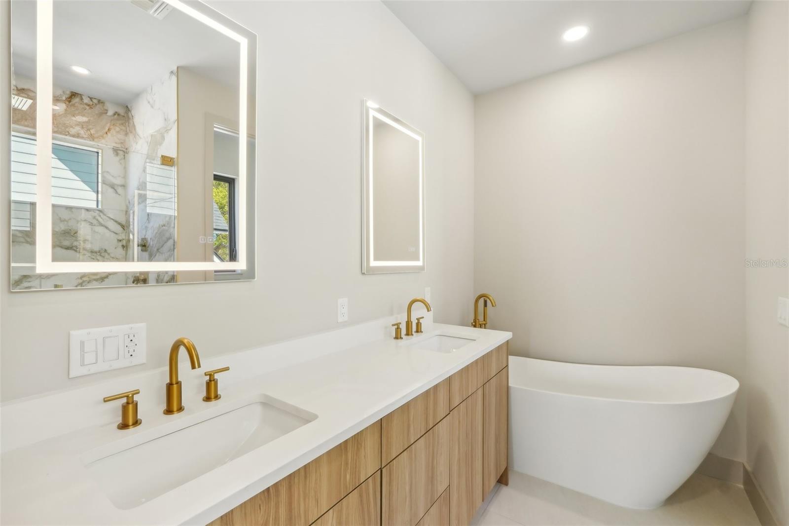 NEAR BAY SUB - Residential Lease