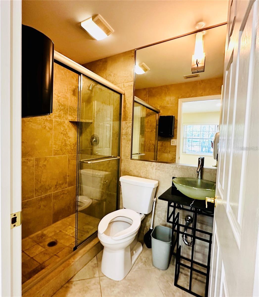 AVION OF / PARK EAST - Commercial Sale