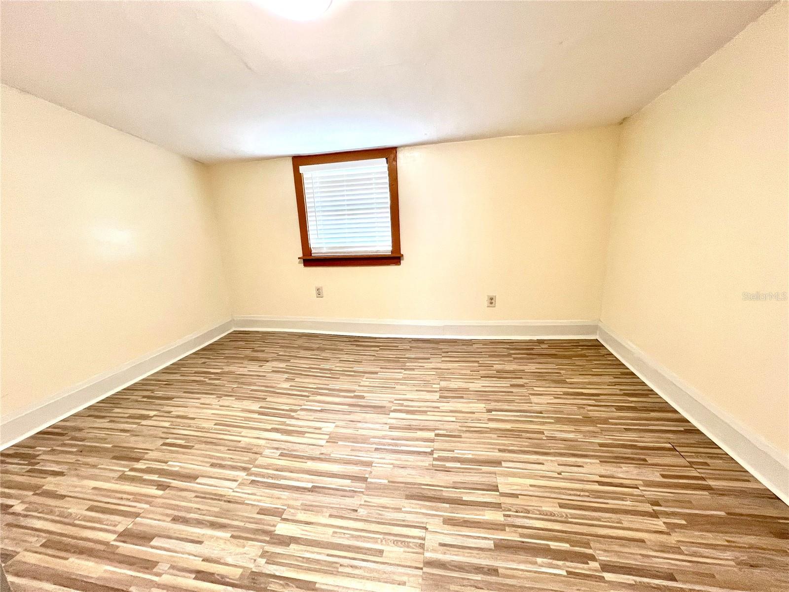 TWIN LAKE PARK RESUB - Residential