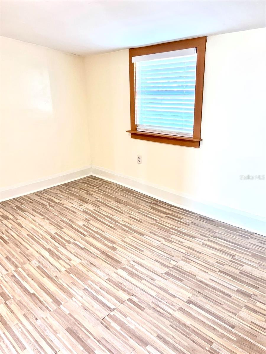 TWIN LAKE PARK RESUB - Residential