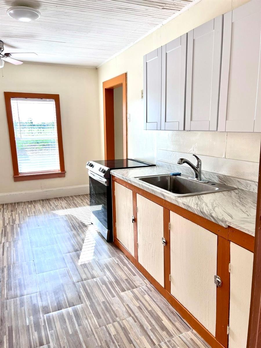 TWIN LAKE PARK RESUB - Residential