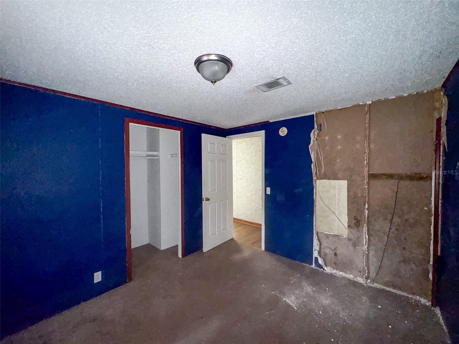 CREEKSIDE FOREST - Residential