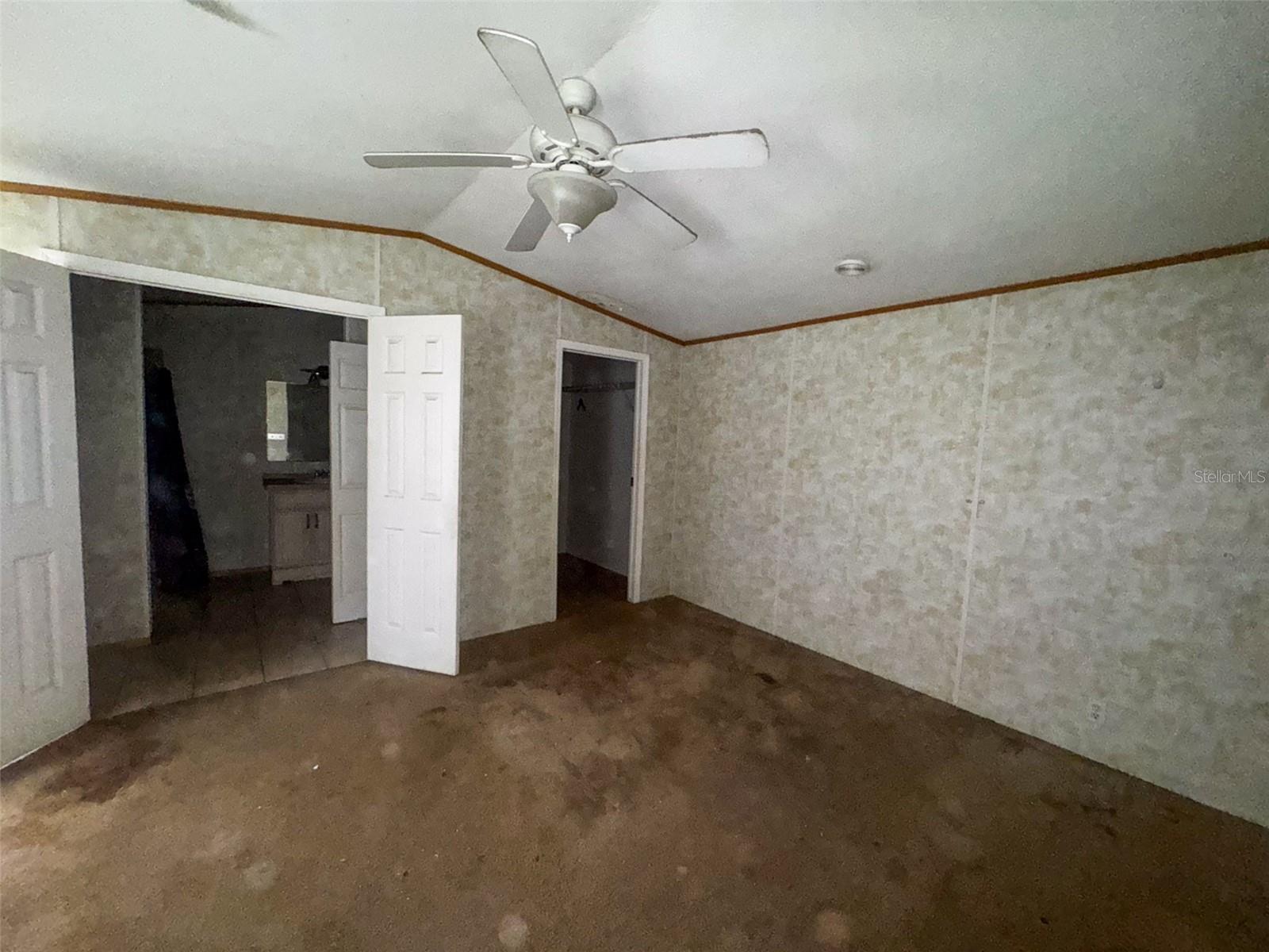 CREEKSIDE FOREST - Residential