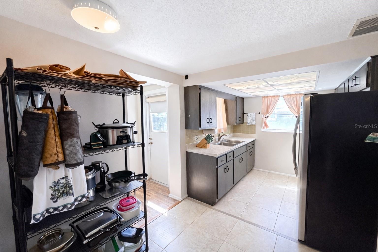 HOLIDAY GARDENS ESTATES - Residential