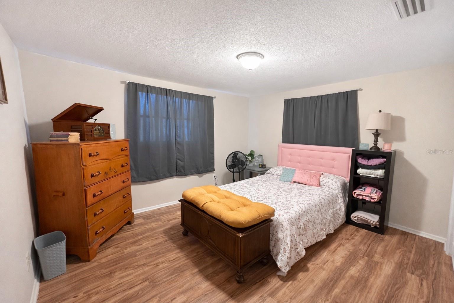 HOLIDAY GARDENS ESTATES - Residential