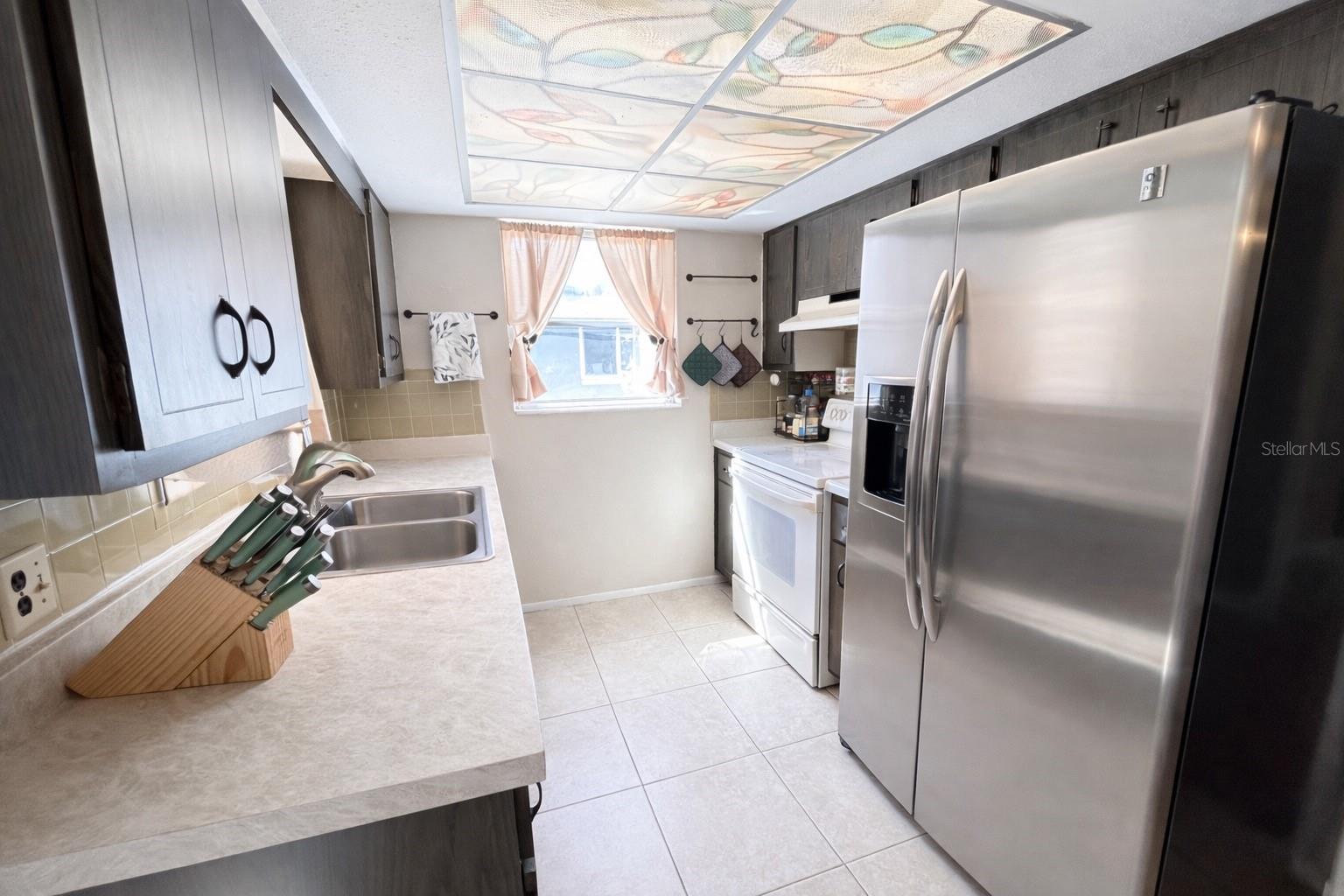 HOLIDAY GARDENS ESTATES - Residential