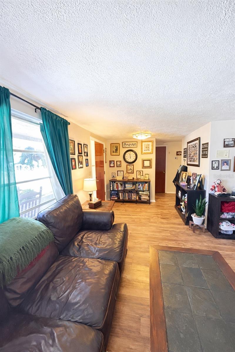 HOLIDAY GARDENS ESTATES - Residential