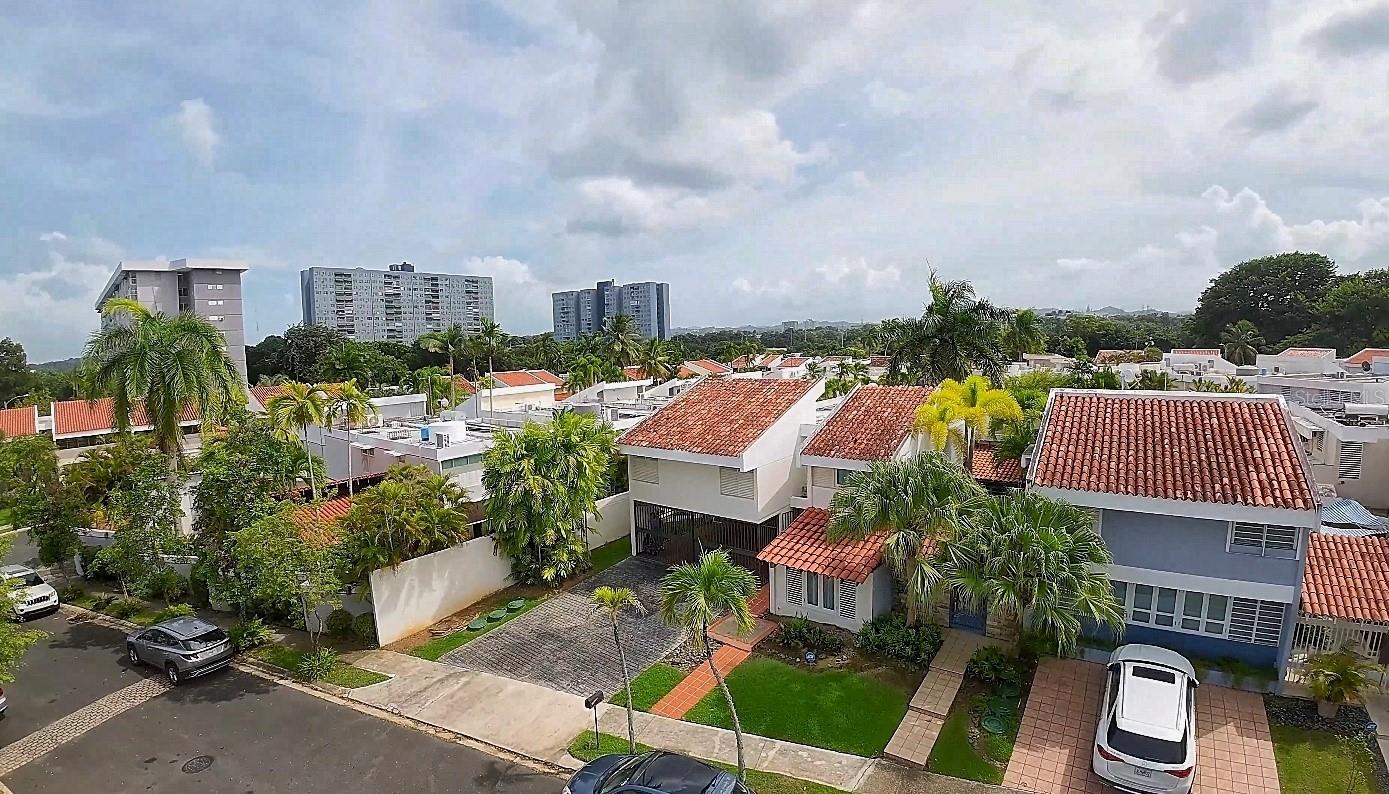 URBANIZACION VILLAS DE SAN FRANCISCO - Residential