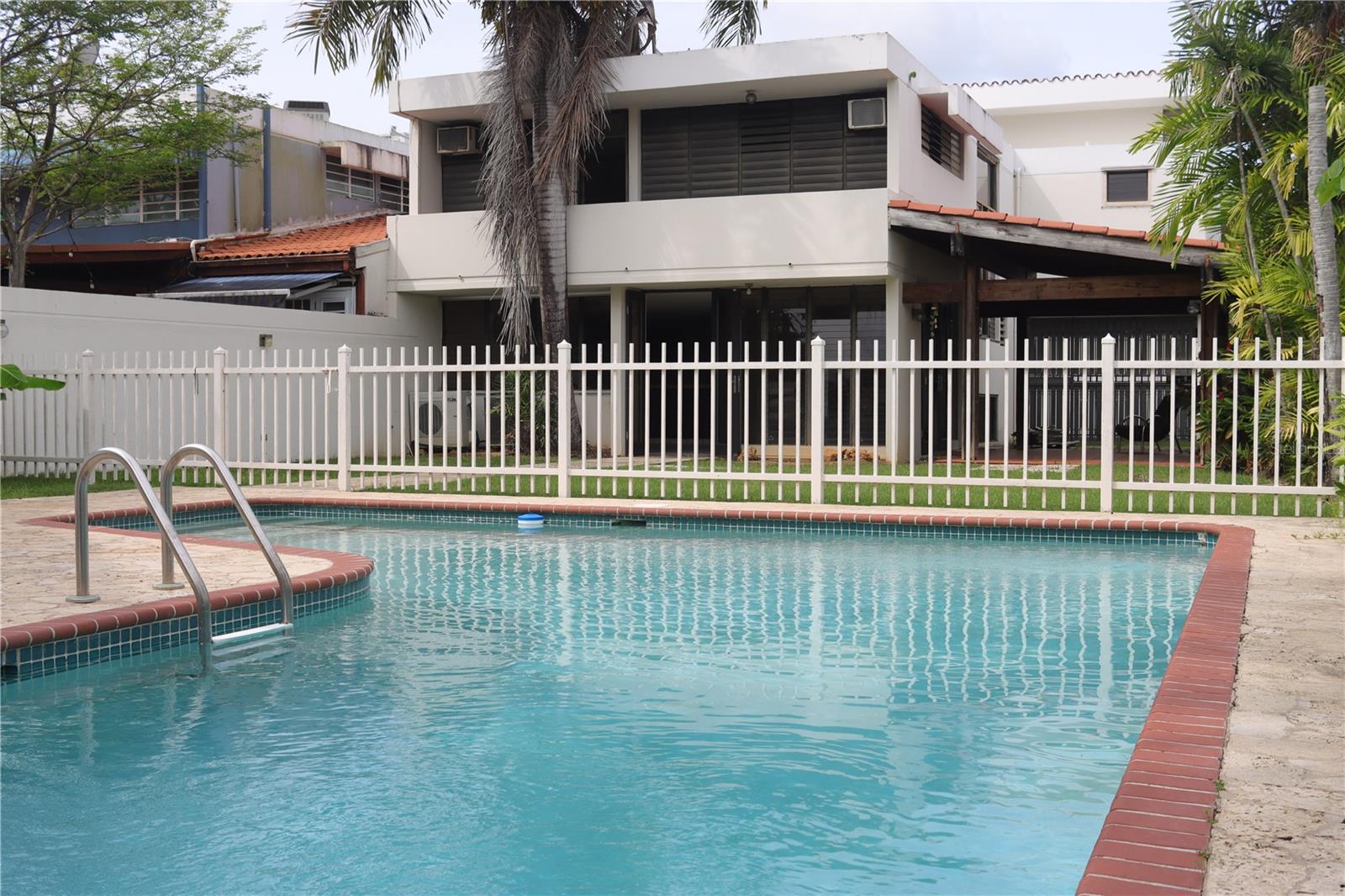 URBANIZACION VILLAS DE SAN FRANCISCO - Residential