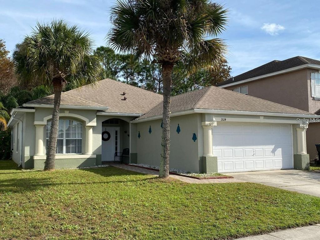 Photo of 2024 Bridgeview Circle, Orlando, FL 32824 (MLS # O6392171)