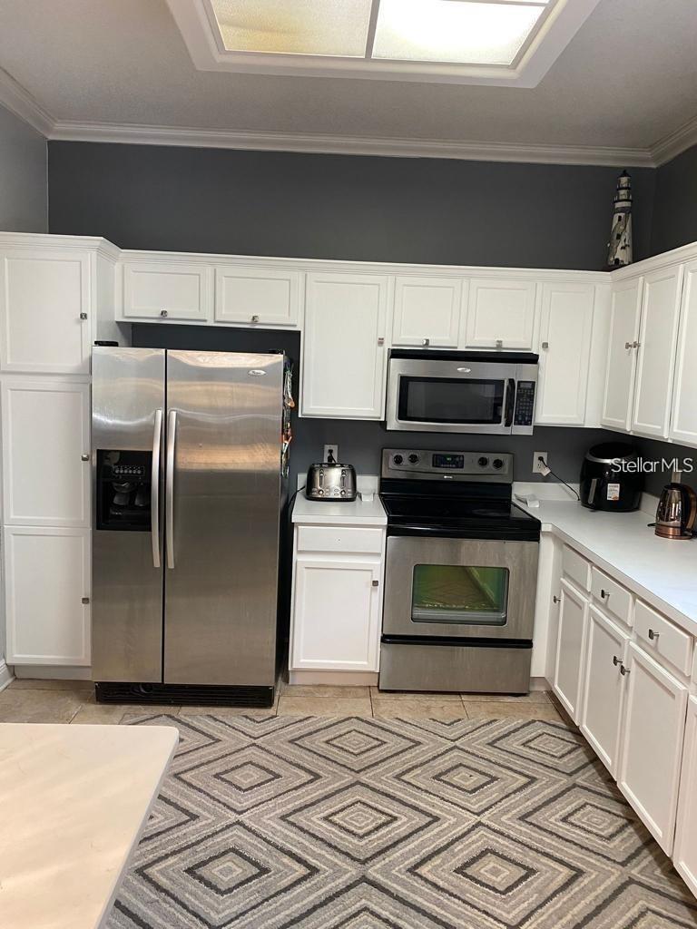 WOODBRIDGE AT MEADOW WOODS - Residential Lease