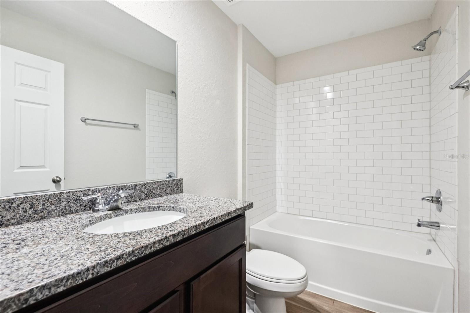 MARION OAKS UN 09 - Residential Income