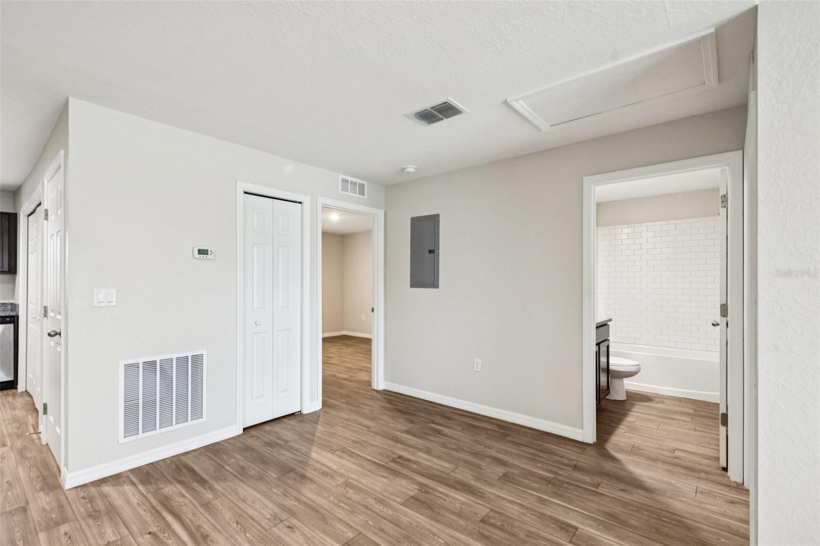 MARION OAKS UN 09 - Residential Income