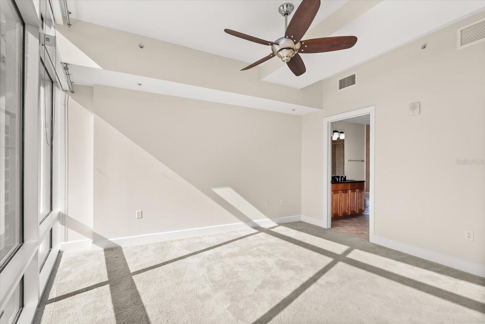 101 EOLA - Residential Lease