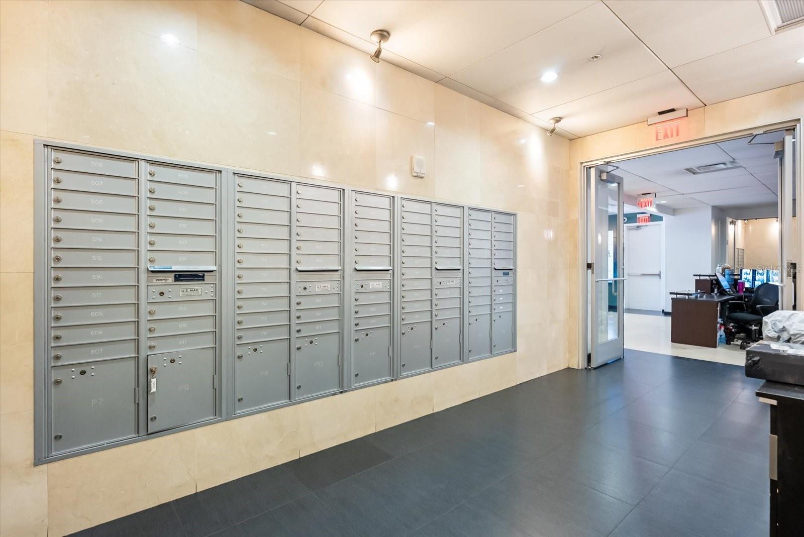 101 EOLA - Residential Lease