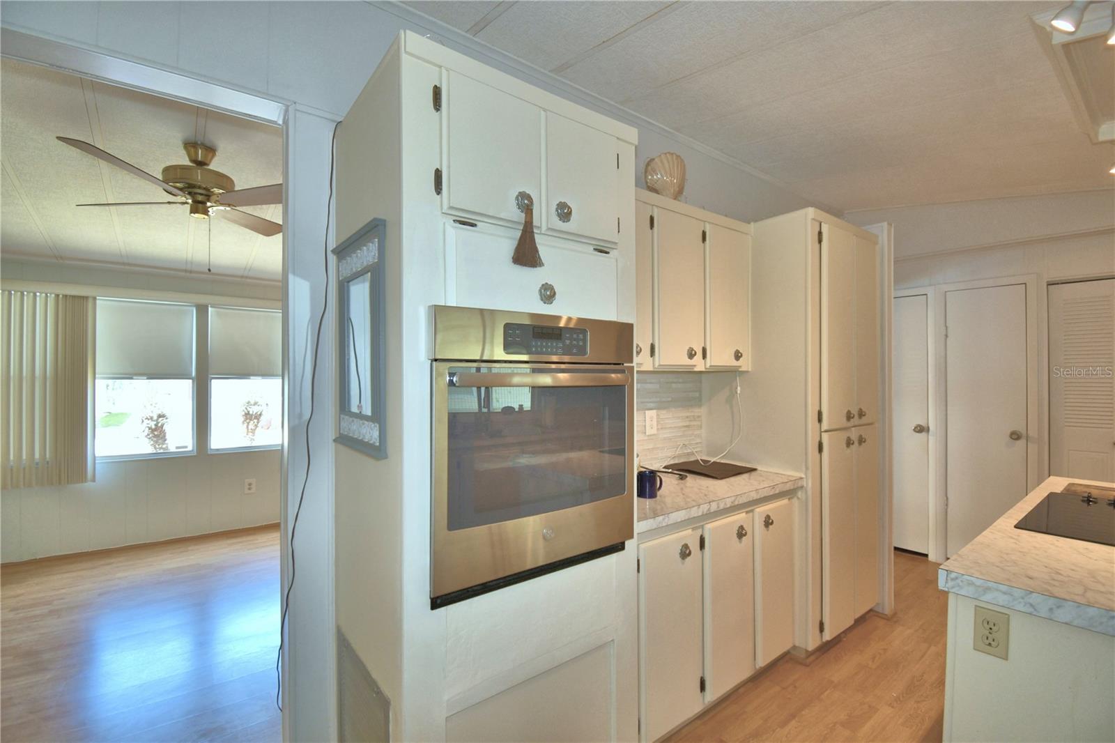 OAKWOOD ESTATES - Residential