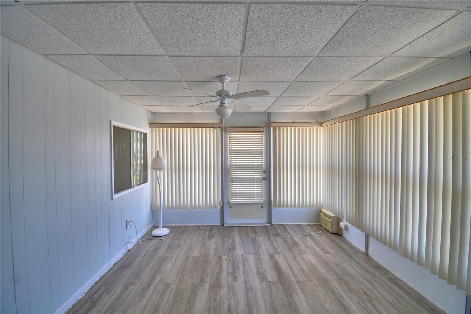 OAKWOOD ESTATES - Residential