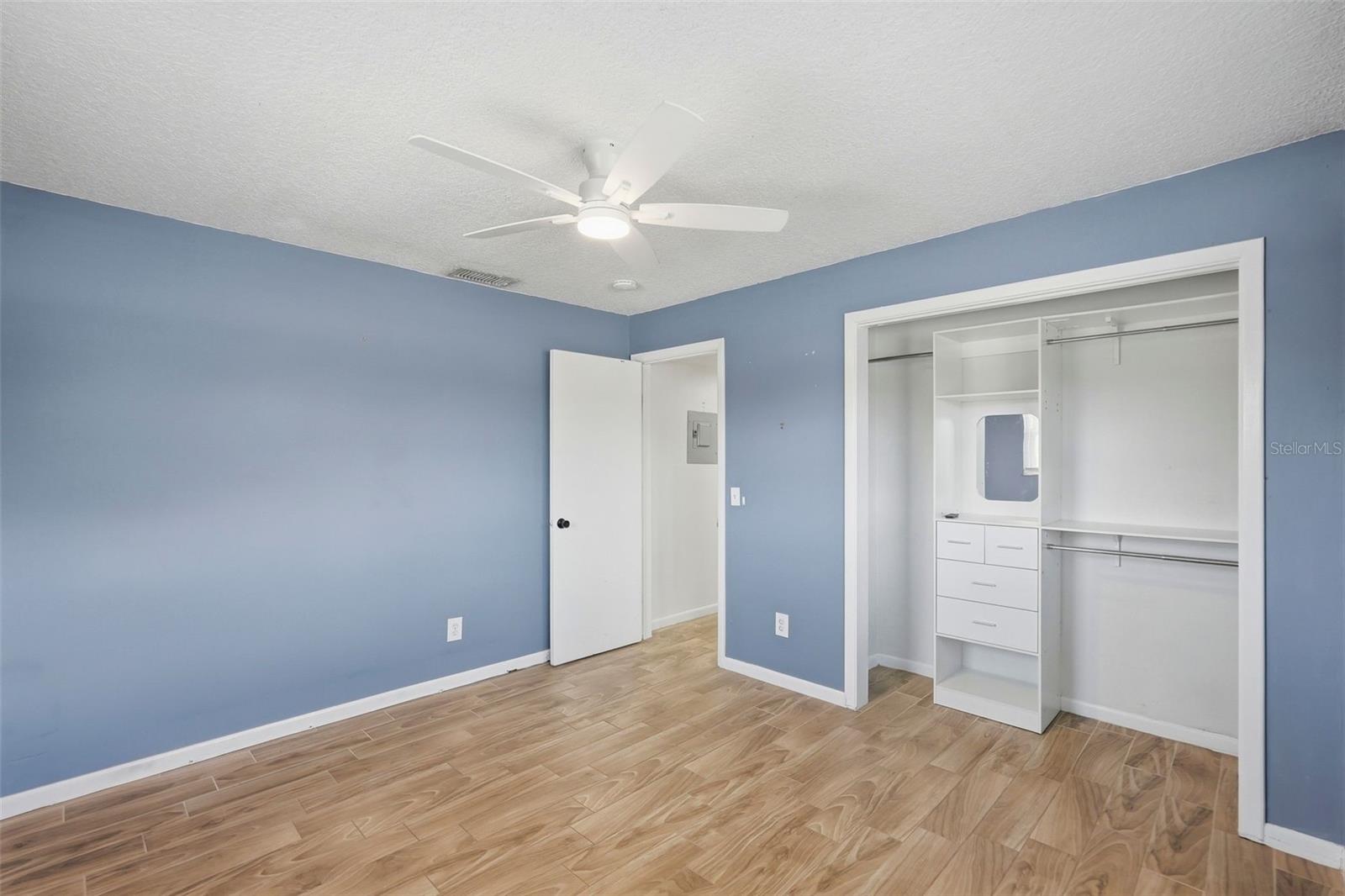 FRENCH QUARTER NORTH CONDO THE - Residential