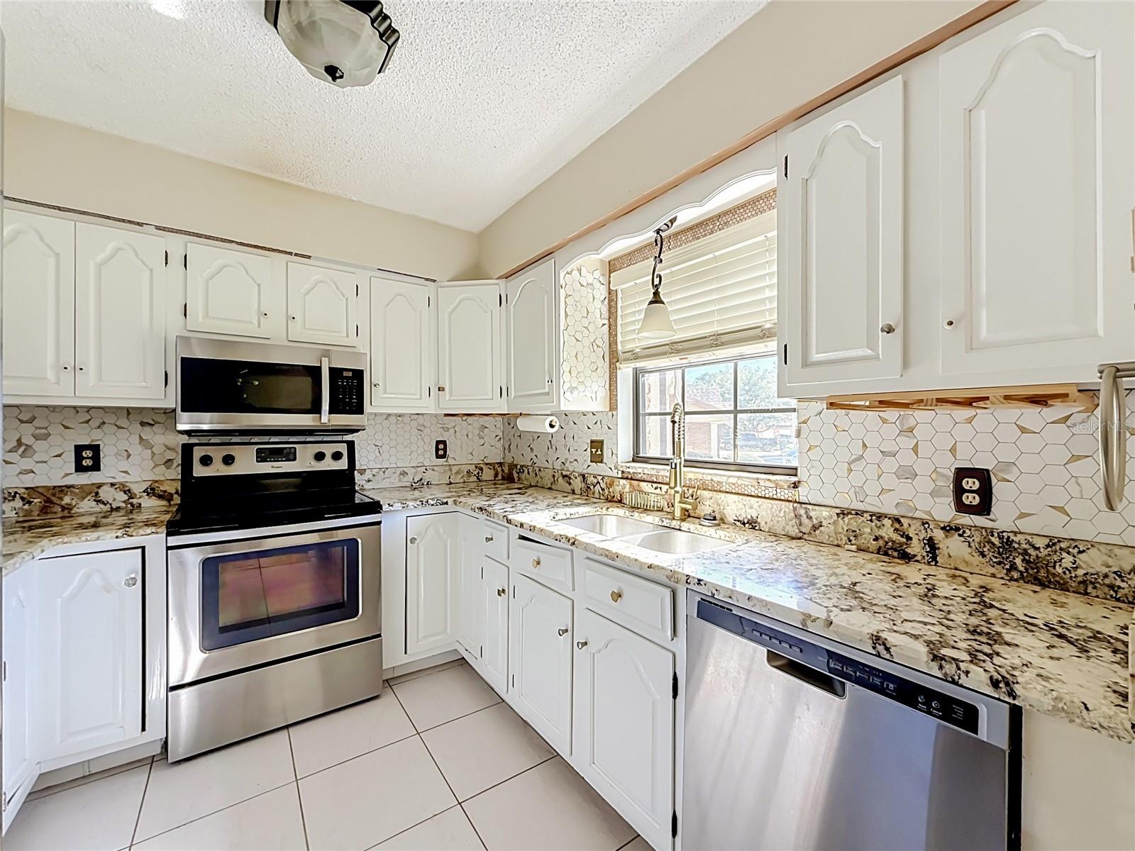 100 E OAK TERRACE DRIVE C1