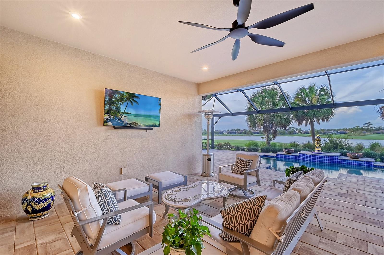 AZARIO ESPLANADE PH II SUBPH C-O - Residential Lease