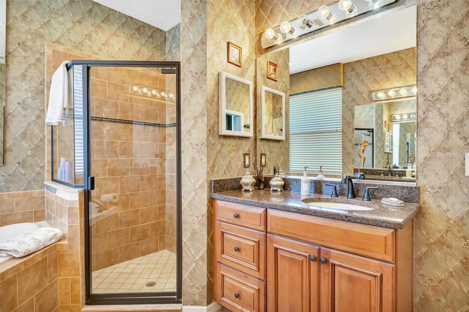 VILLAGES AT PINETREE MARSH PINE ENCLAVE - Residential