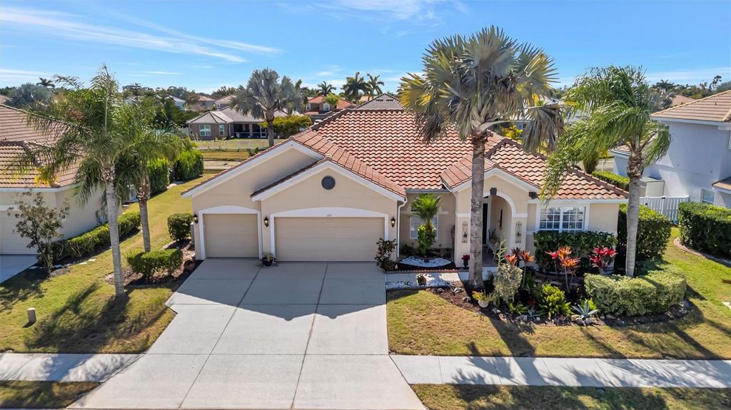 Photo of 1371 Western Pine Circle, Sarasota, FL 34240 (MLS # A4680656)