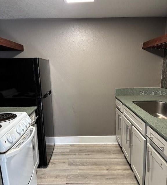 4127 DOLPHIN DRIVE 4127