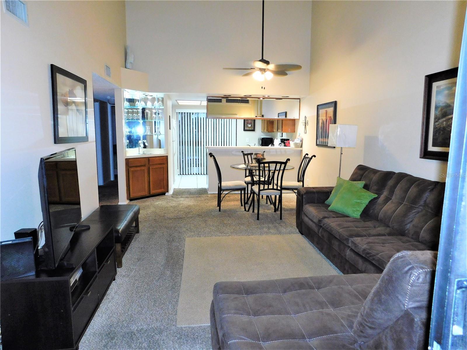 EAST LAKE WOODLANDS WOODLAKE RUN - Residential Lease