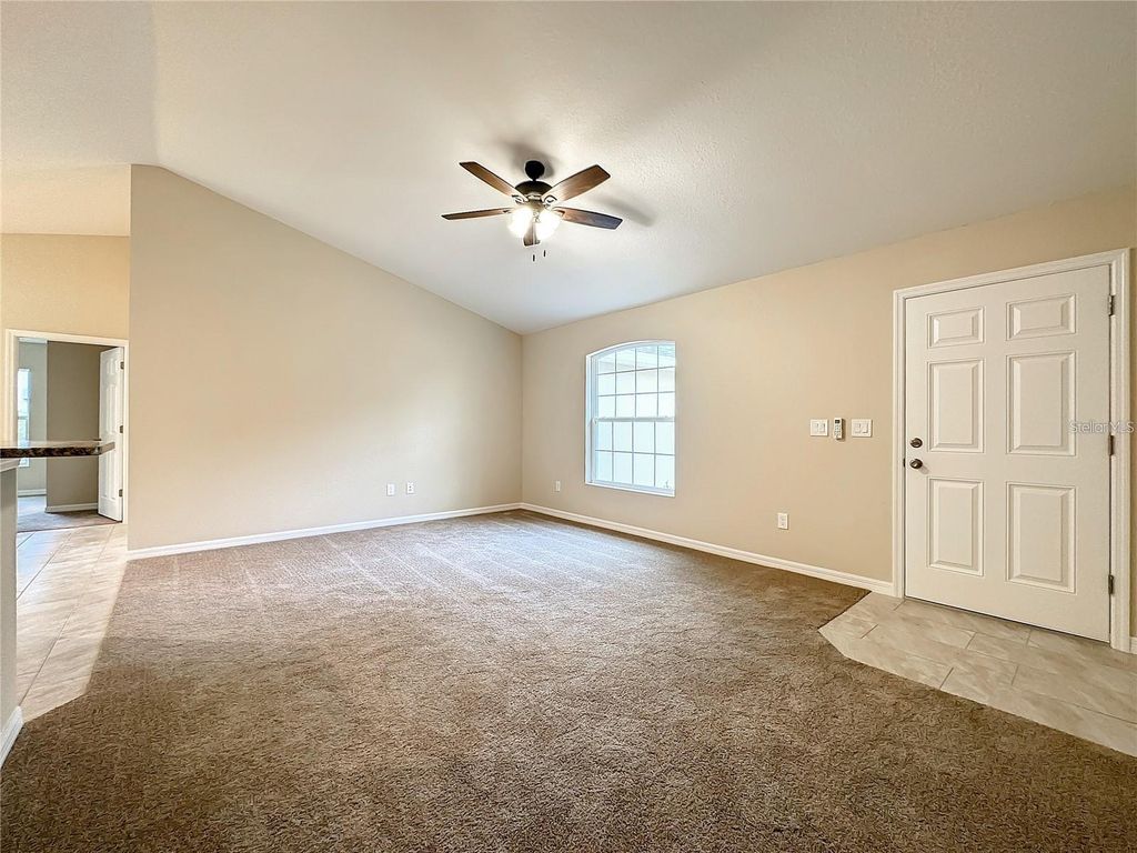 Photo of 4887 SW 159th Lane Road, Ocala, FL 34473 (MLS # OM720394)