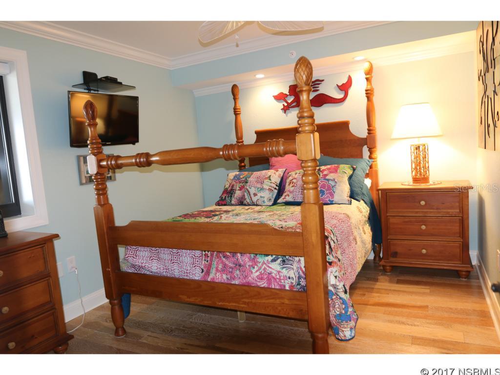 Tradewinds Condo - Residential