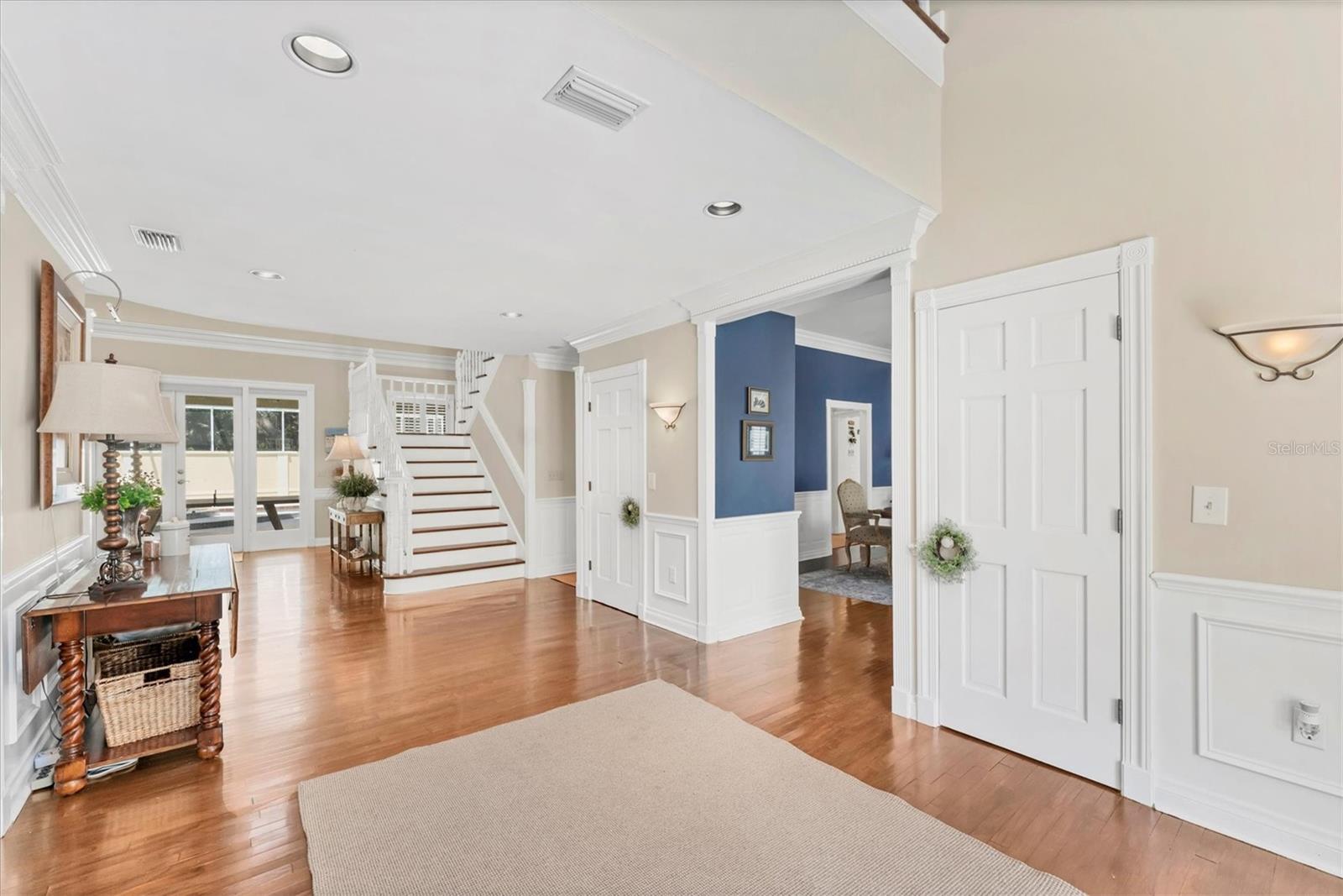 5197 FLICKER FIELD CIRCLE