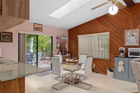 Tiny photo for 5 Mangrove Court S, Homosassa, FL 34446 (MLS # TB8493756)