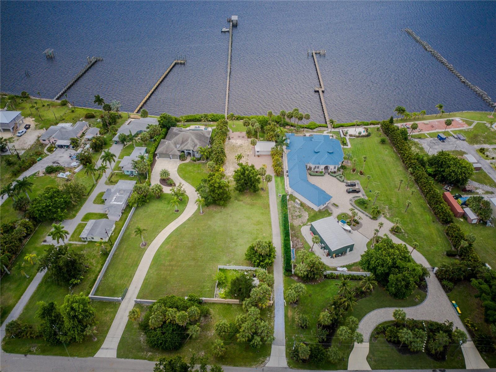 25472 SHORE DRIVE